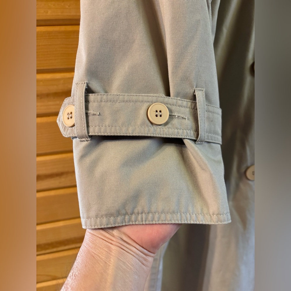Vintage London Fog Double Breasted Trench Coat, Size 10 Petite - Picture 3 of 14
